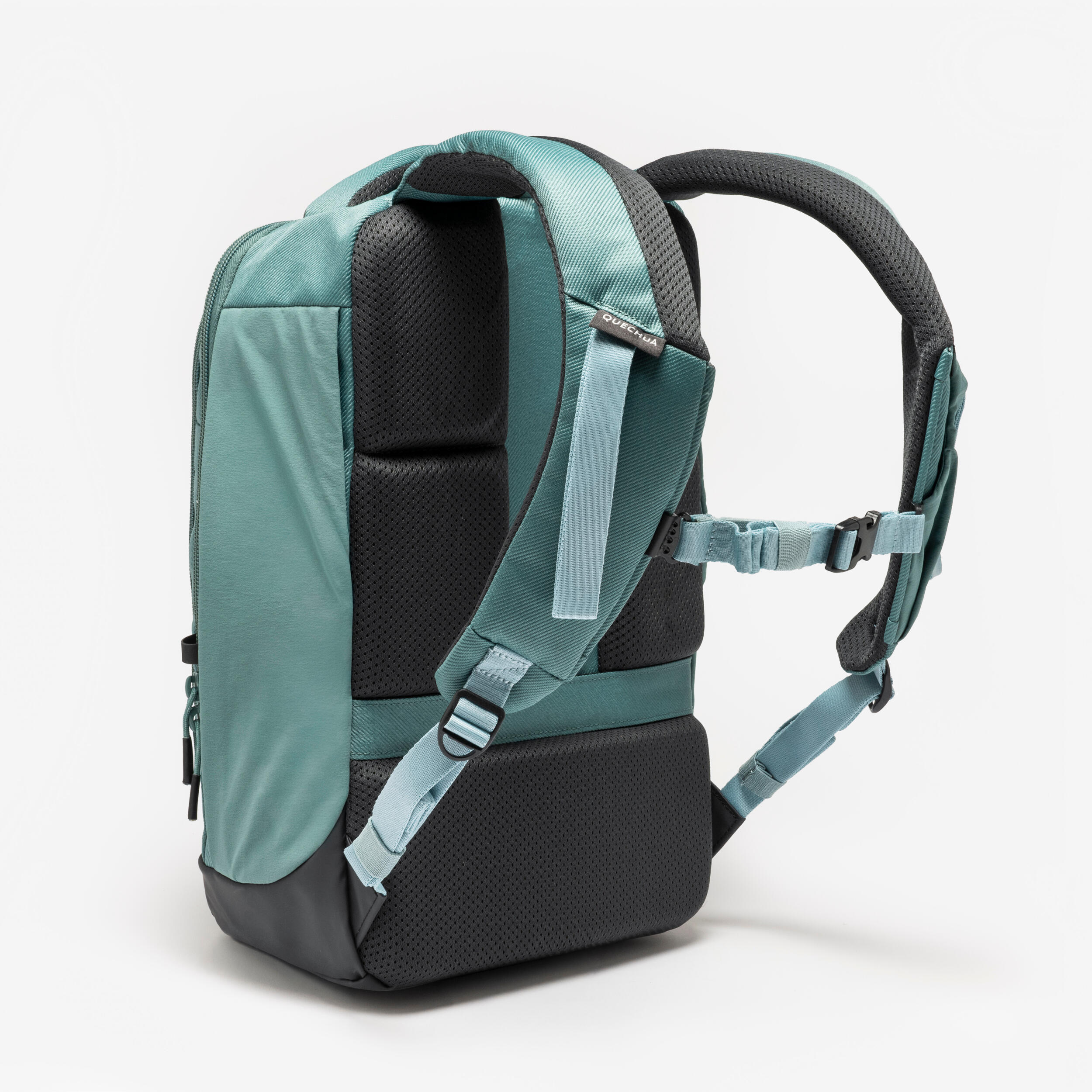 Quechua NH500 Escape 16 L Hiking Backpack - Image 26