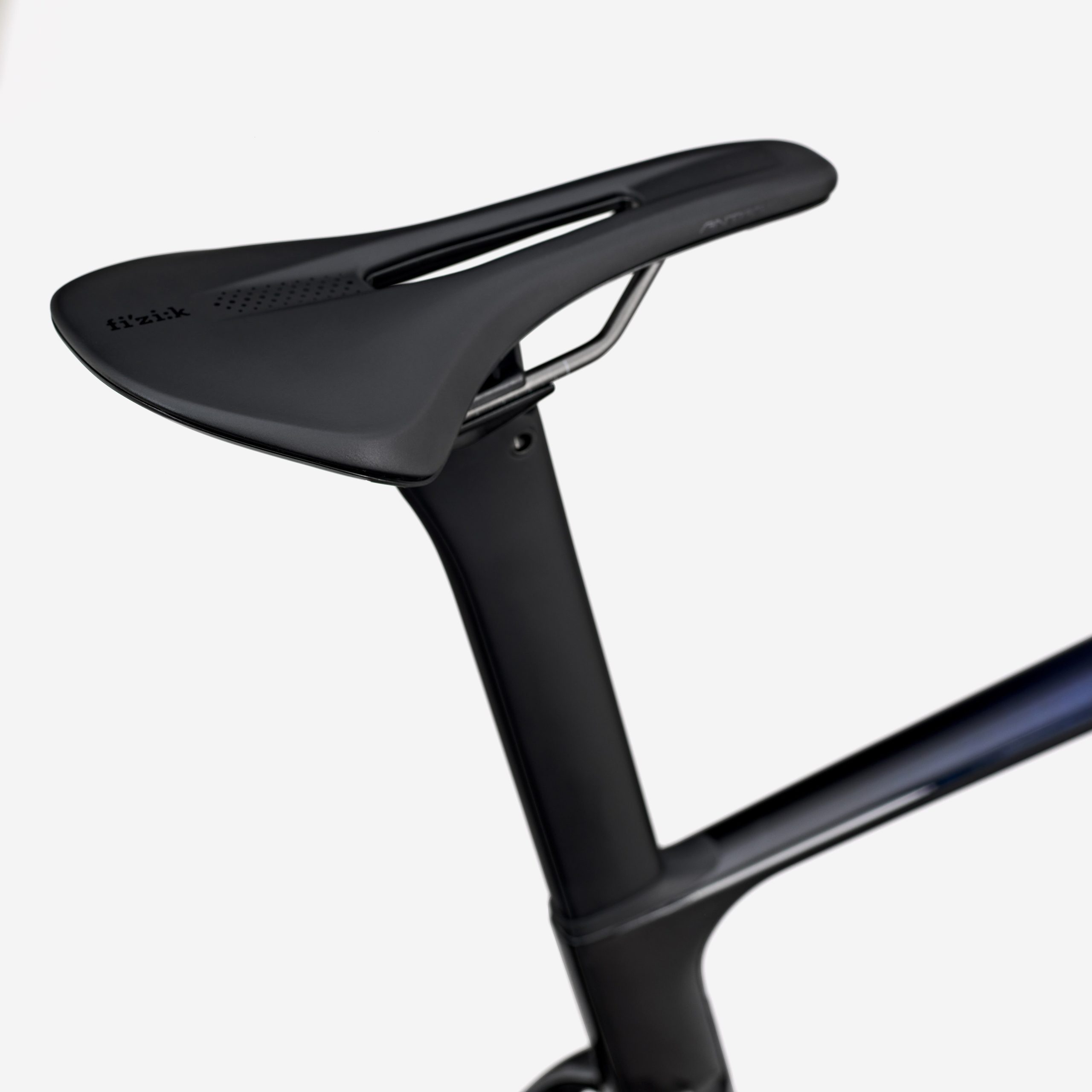 Van Rysel RCR Pro Force AXS - Image 7