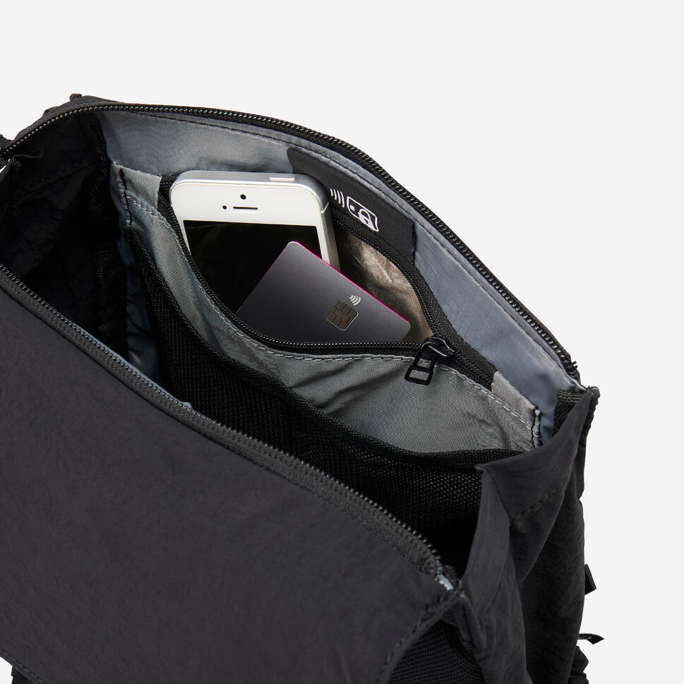 10L Laptop Backpack - Image 4